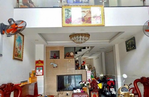 Bán NHÀ MỚI Ở LIỀN tầng BTCT 52m2, đường Nguyễn Văn Quá, giá chỉ nhỉnh 4 tỷ